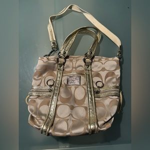 Almost new light tan colour Coach Bag with Gold accents
